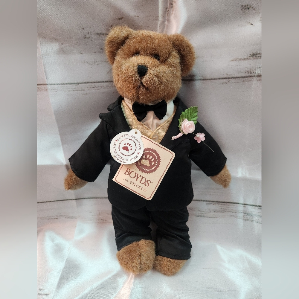 Boyds Bears "T.J.'s Best Dressed Collection"